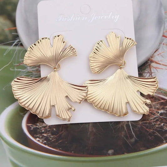 Golden Sea Shell Earrings Ladies Jewelry