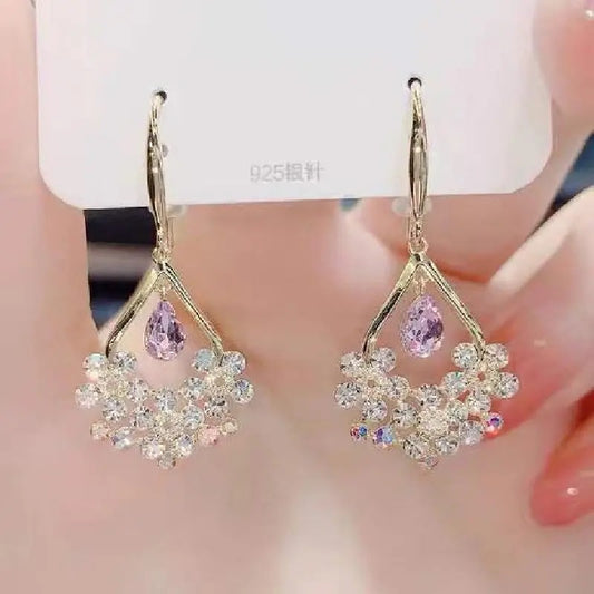 Dangling Pearls Earrings Ladies Jewelry
