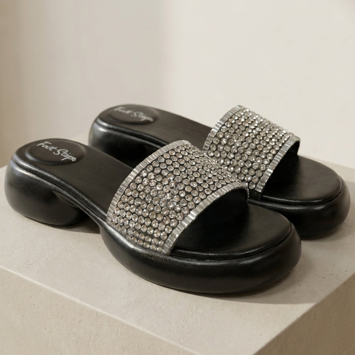 Comfort Slippers - BNCB|2600