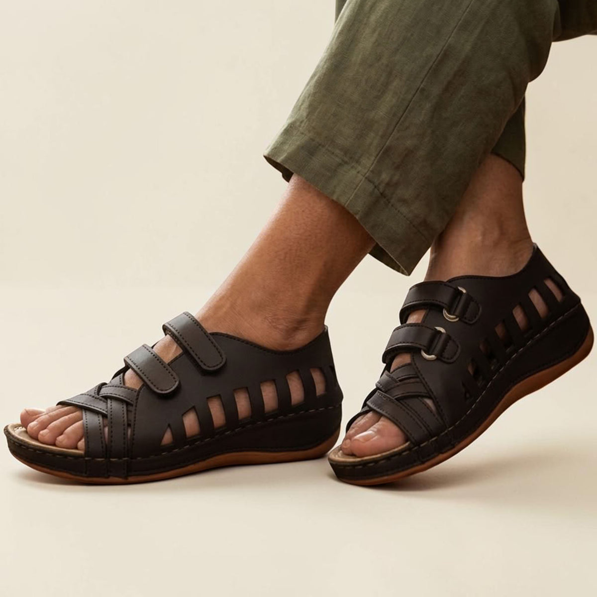Roman Medicated Wedge Sandals - RTRO|3050