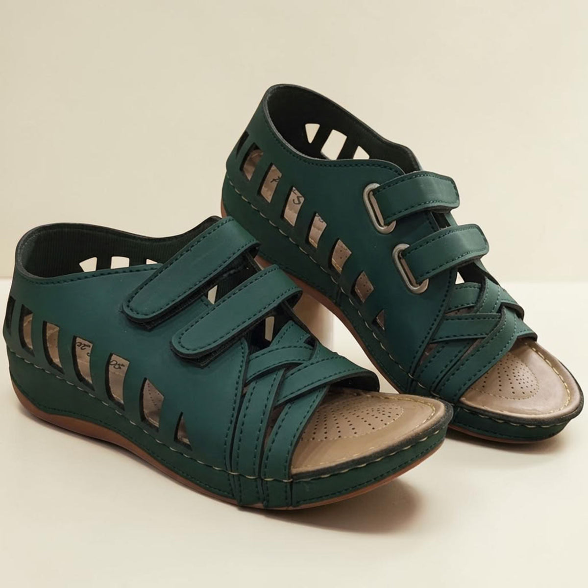 Roman Medicated Wedge Sandals - RTRO|3050