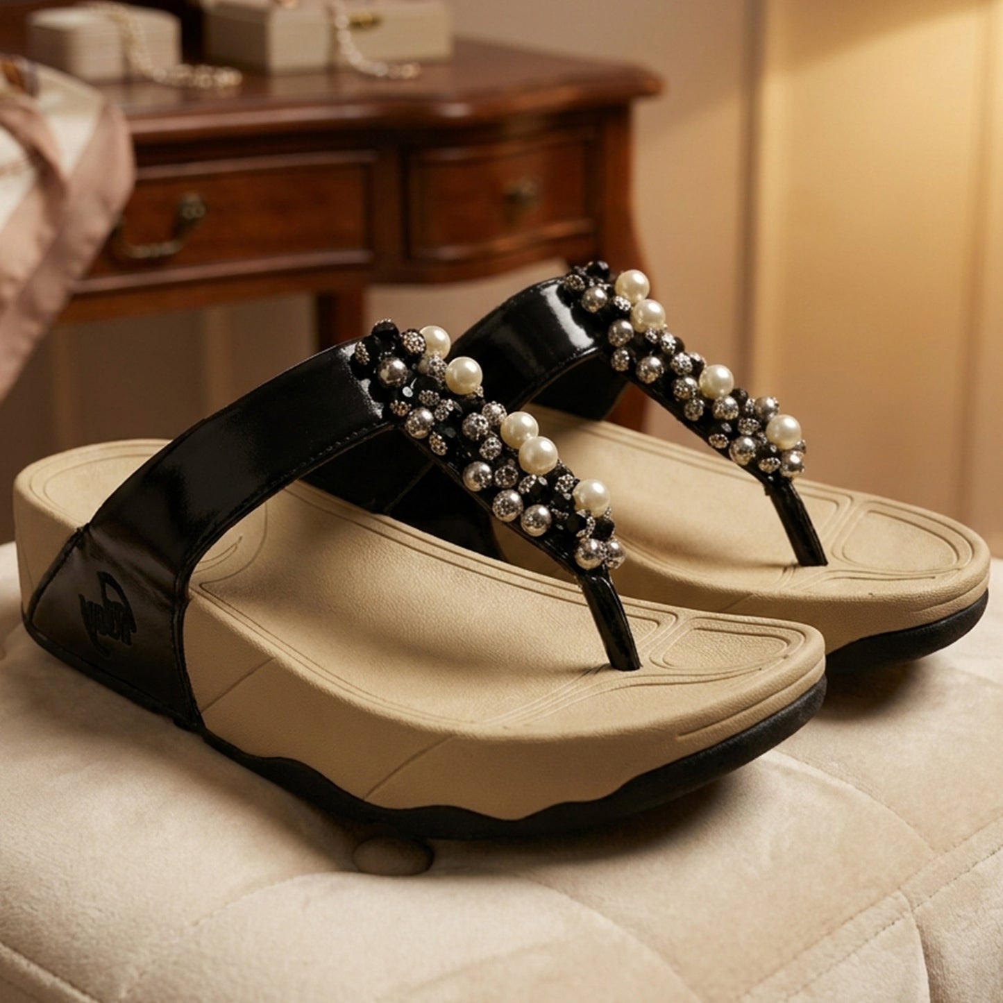 Comfort Wedge FitFlop - B033|4650