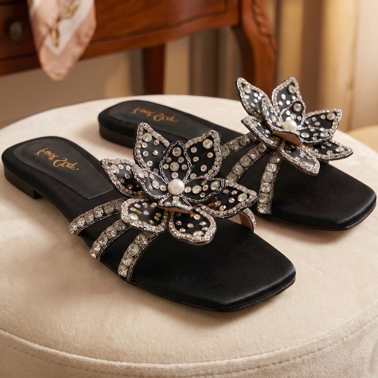 Crystal Lotus Flat Slides - TCRF|3100
