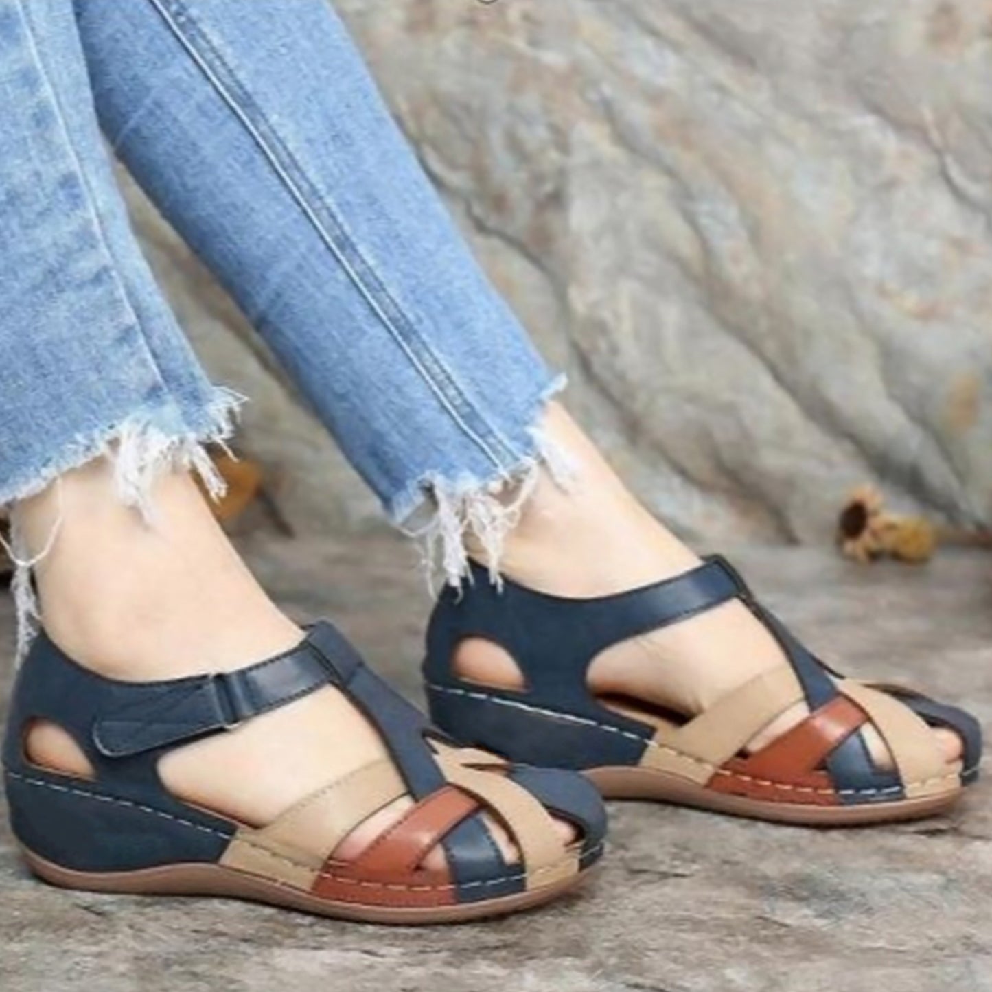 Hook Loop Medicated Wedge Sandals