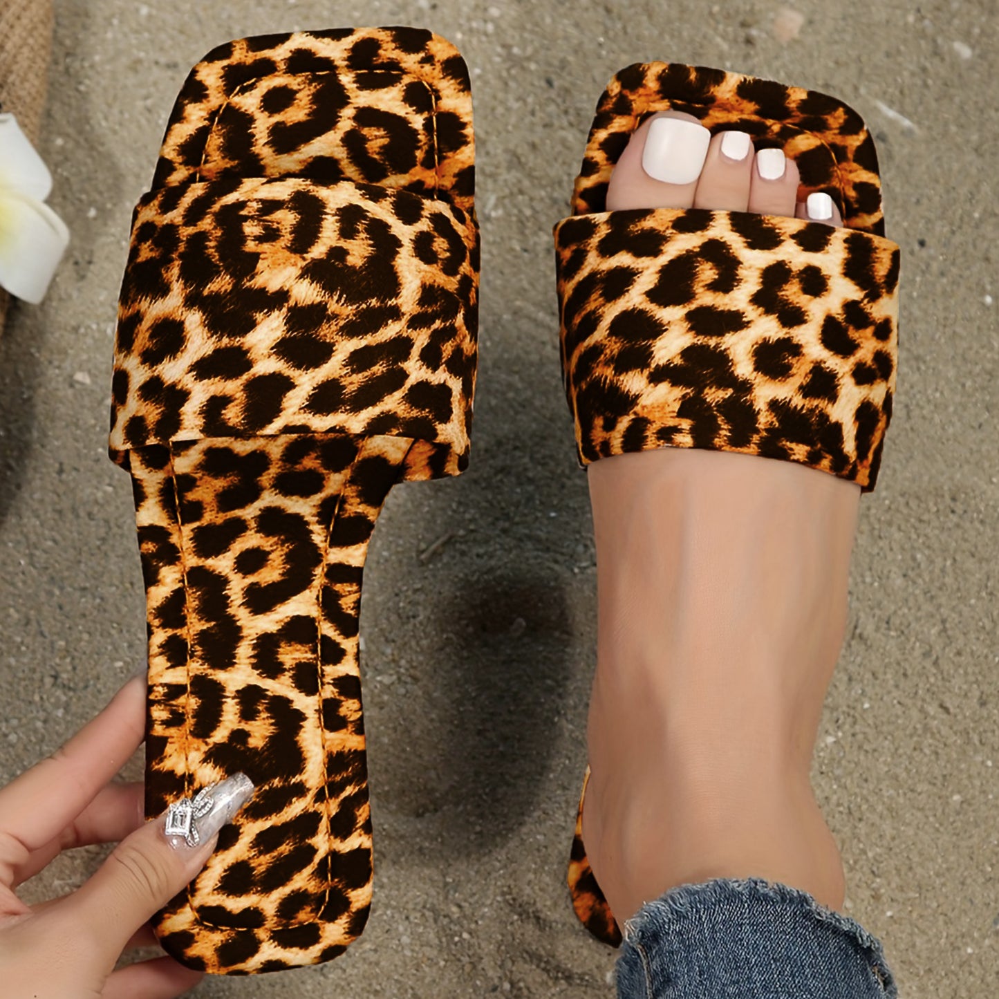 Leopard Printed Flat Slides